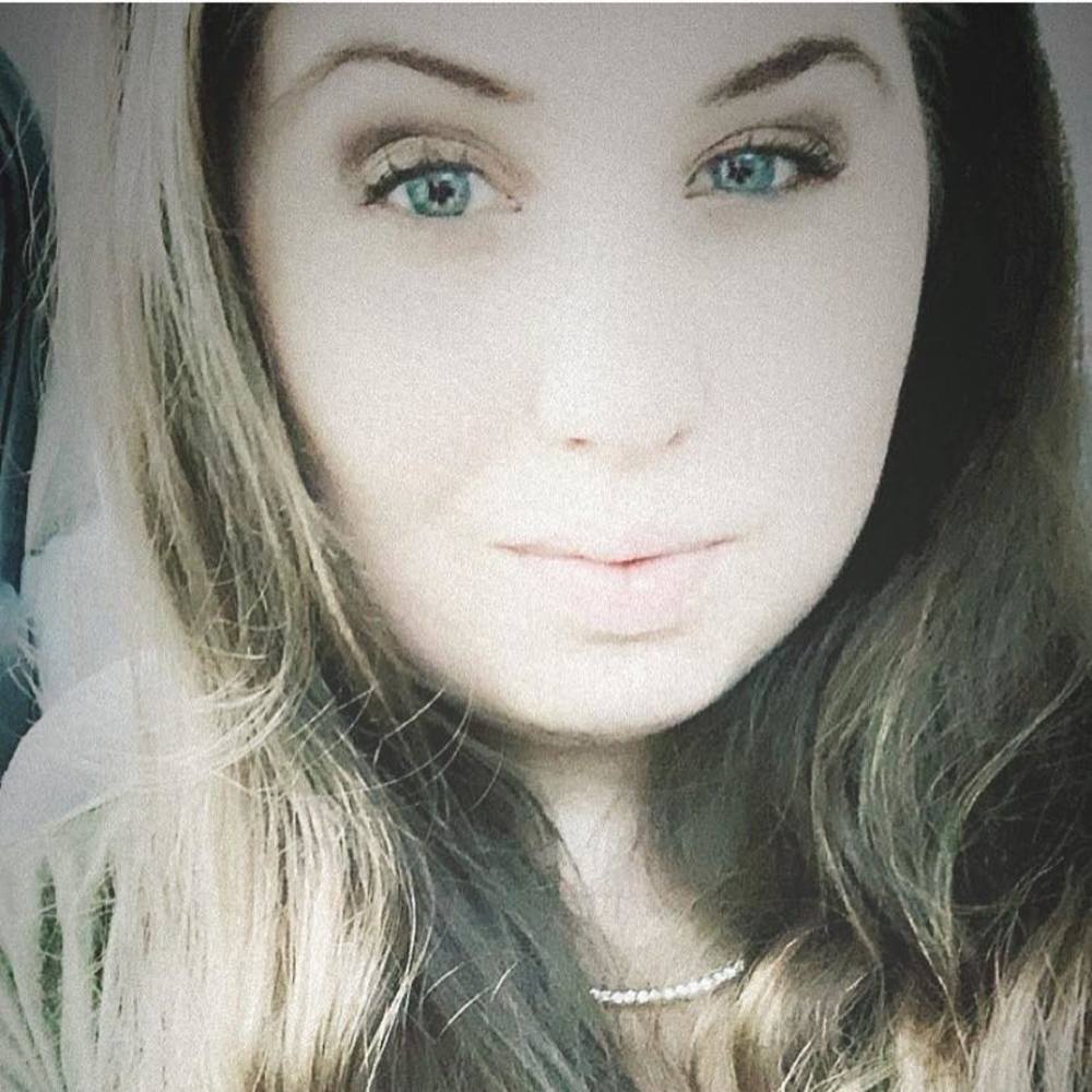 Meet your Posher, Haley